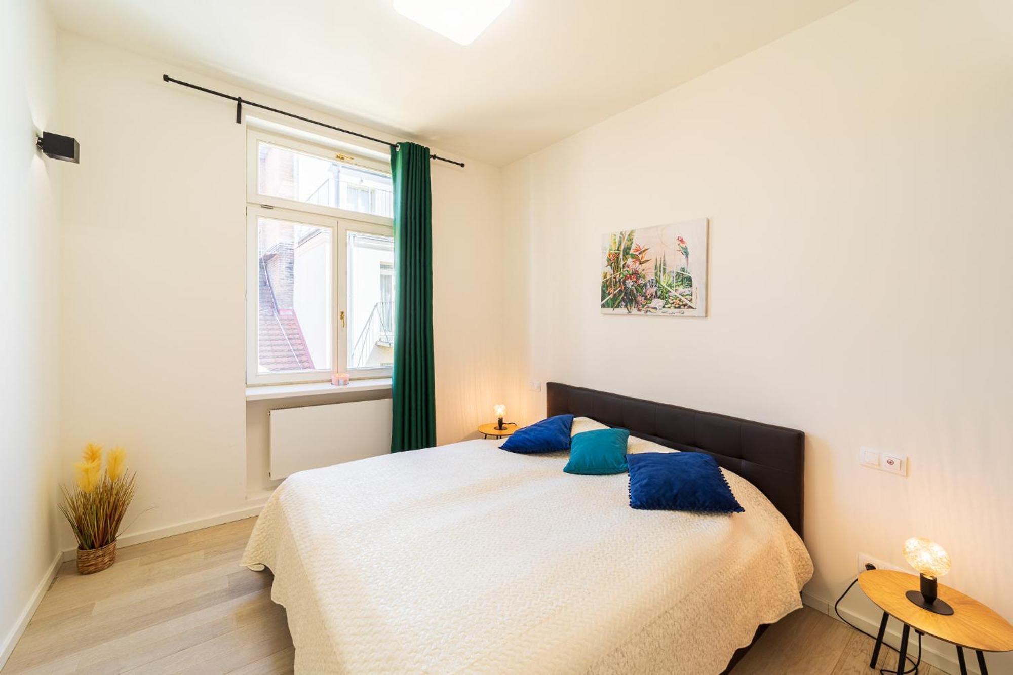 Apartment Classy Riverside In The Old Town Of